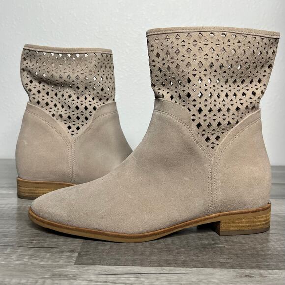 Michael Michael Kors Sunny Suede Laser Cut Boots Ankle Booties Size 6 - Picture 1 of 7